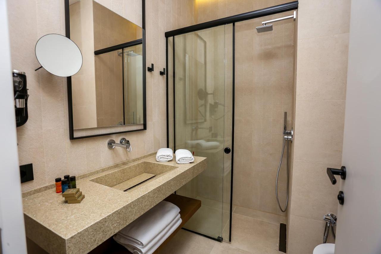 Nassau Hotel ديرمي المظهر الخارجي الصورة