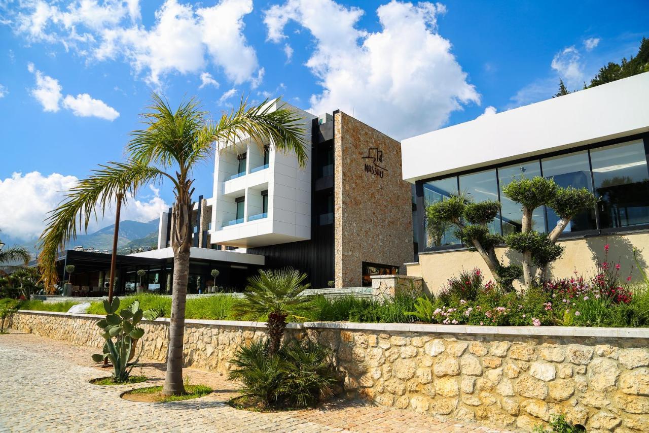 Nassau Hotel ديرمي المظهر الخارجي الصورة